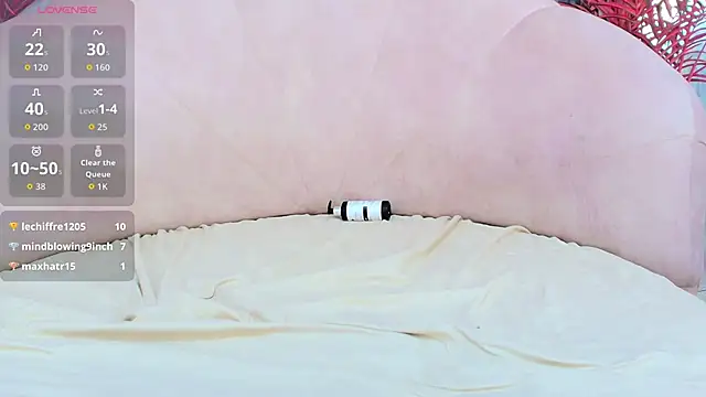 HallieStone's cam snapshot