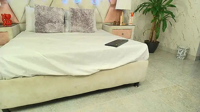 PerlaStar_t's cam snapshot