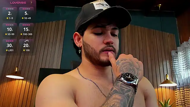 ElianKeiser live sex cam