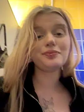 ann_ewu's cam snapshot