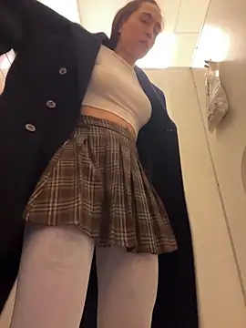 Holly_Play live sex cam