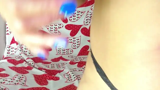 akamilasweetcm101's cam snapshot