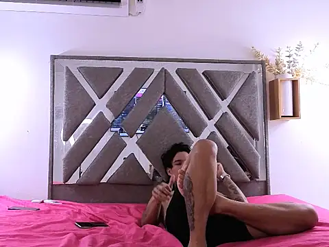 venus_and_masterboy's cam snapshot