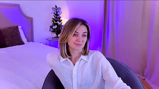 EmeraldGlow's cam snapshot