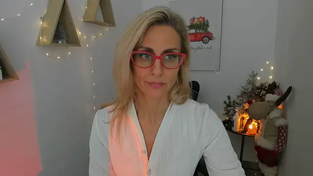 MuseOfStage's cam snapshot