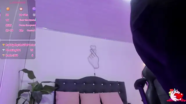 ZURY_TAY's cam snapshot