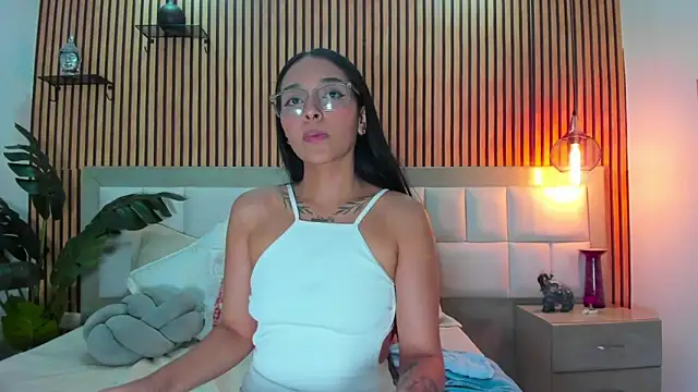 Roseaurora's cam snapshot