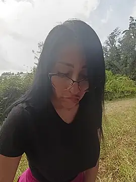 Isabellitasexi38 live sex cam