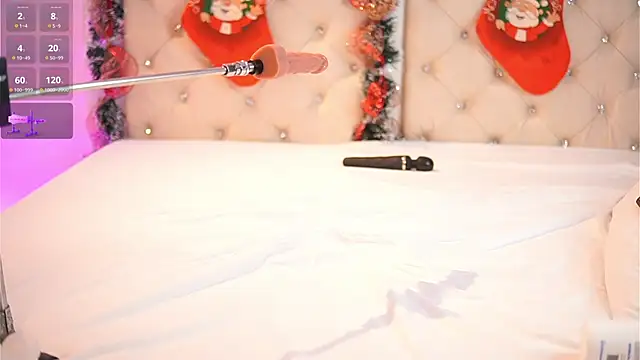 caroline_adams_'s cam snapshot