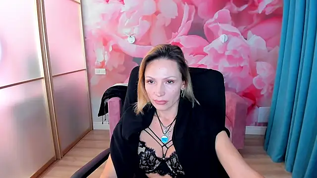 AlinaMoor's cam snapshot