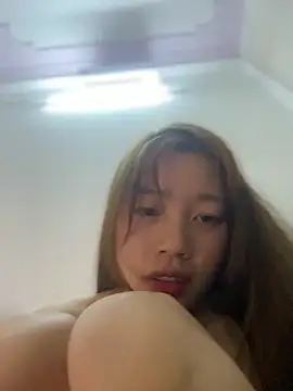 kitty-20x's cam snapshot