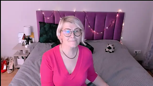 sabrinamacmarren's cam snapshot