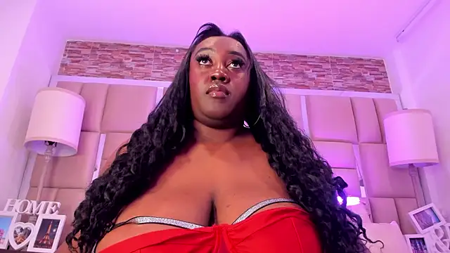 ShaniaBrownn's cam snapshot