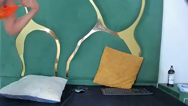 DaylesAndHarry's cam snapshot