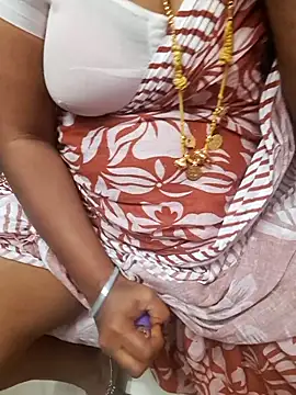 Tamil_Ammani's cam snapshot