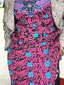 cute_simmy0's cam snapshot