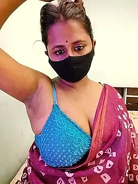 LoveLy-Soneya's cam snapshot