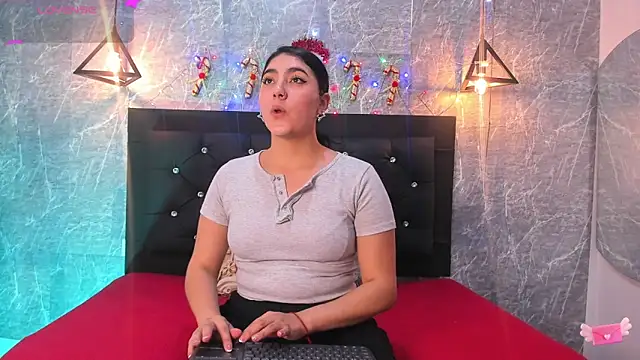 emberhodson's cam snapshot