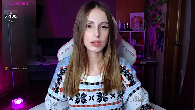 EdelineMaher's cam snapshot