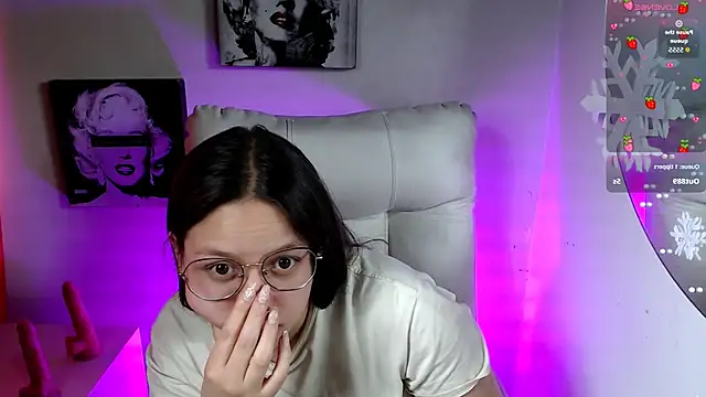 SamanthaRoldaan's cam snapshot