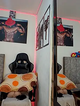 MIKE_KILIANjs's cam snapshot