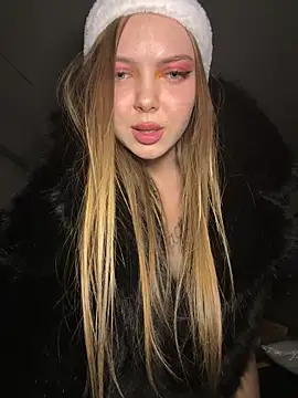 SinCityDoll live sex cam