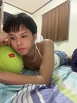 Plaxtique live sex cam