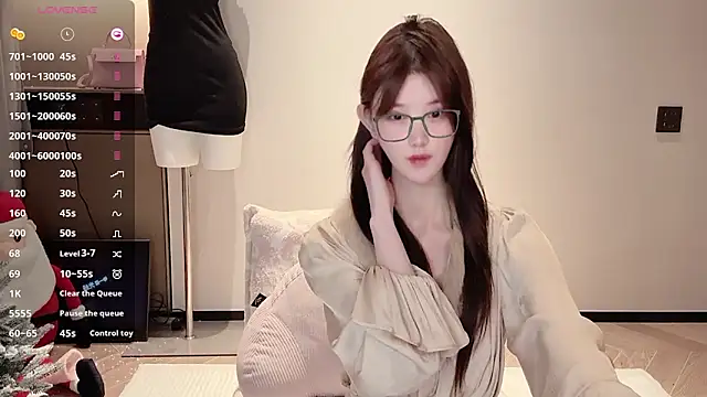 Cy1nna's cam snapshot