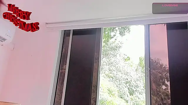 catalinaruiz_'s cam snapshot