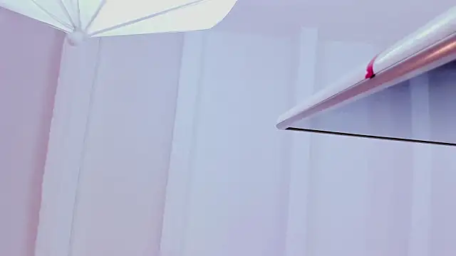 antonellarousee's cam snapshot