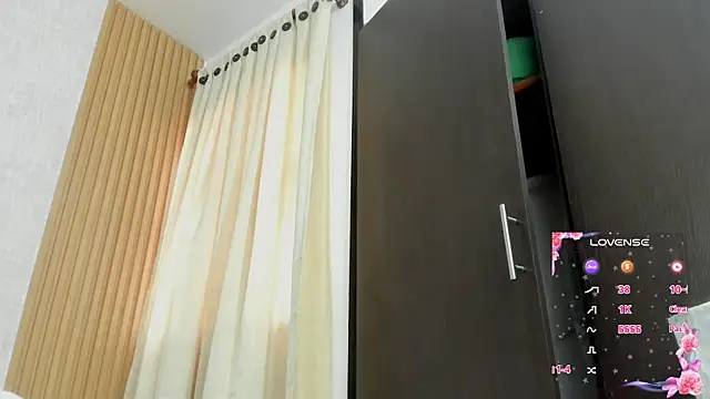 Sammy_Castlevill's cam snapshot