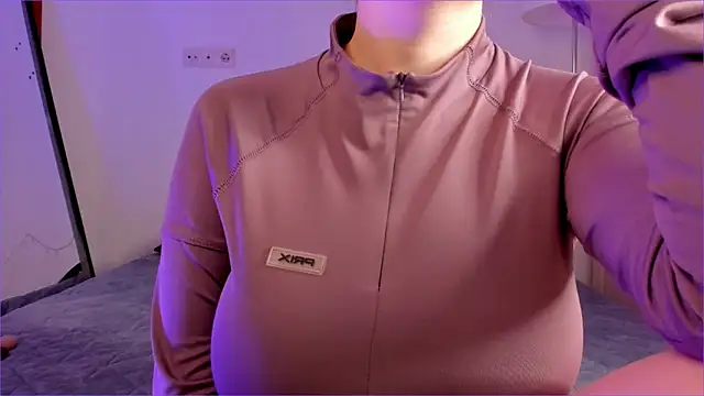 SonyaBabyn live sex cam