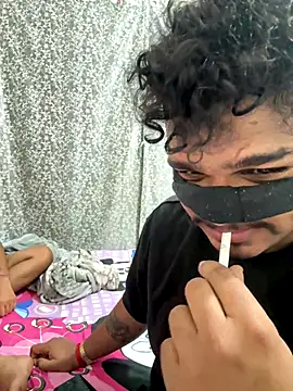 Cutie_Shruti's cam snapshot