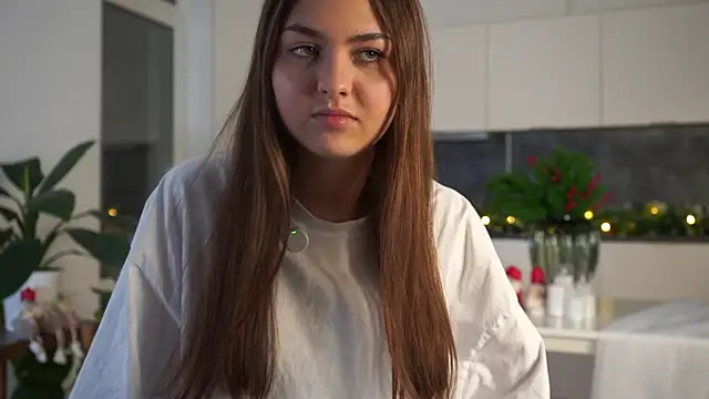 LatonyaButac's cam snapshot