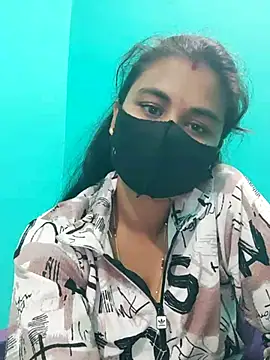 DivyaBhabhi69@xh's cam snapshot