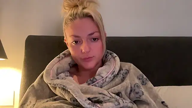 Leylah_Linda's cam snapshot