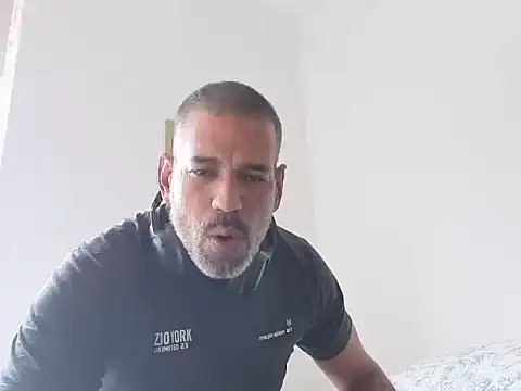 jackbigcock11 live sex cam