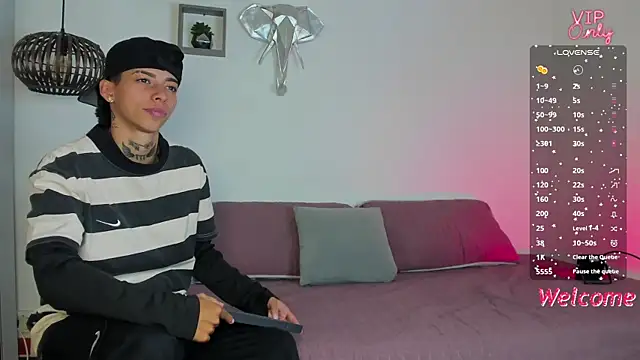 AmberAdams_ live sex cam