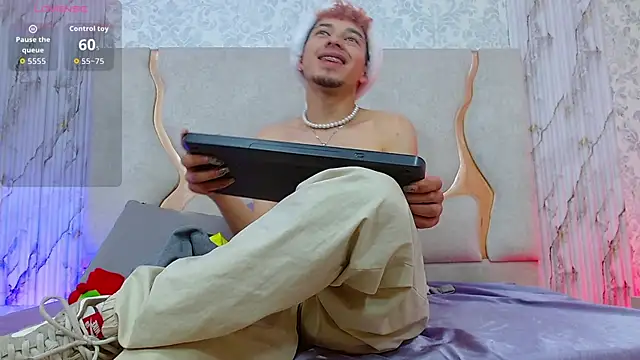 Axel_tay's cam snapshot