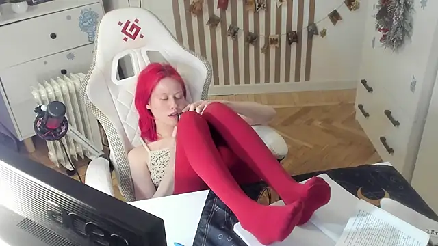 Silly__Milly live sex cam