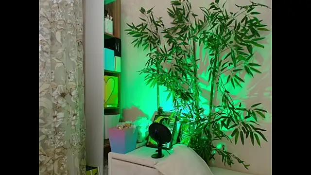 HappyLisa's cam snapshot