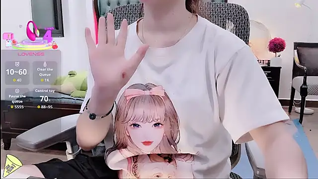 Caryln-Bun's cam snapshot