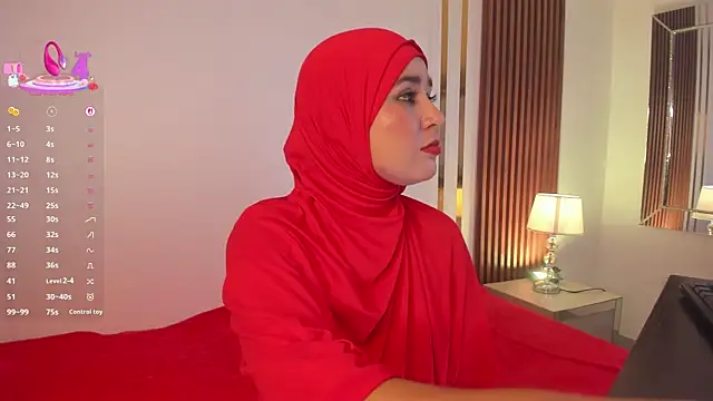 SamiQuest live sex cam