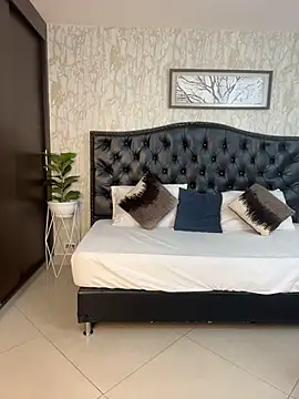 Lander_Cruz live sex cam