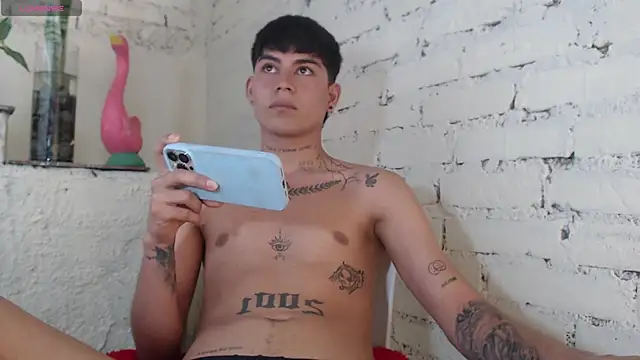 Lukas_strong live sex cam