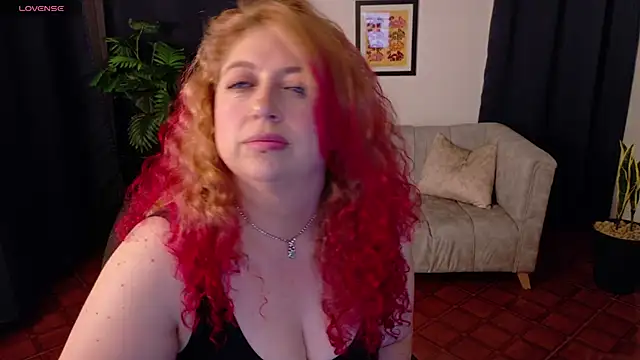 MilfArlet's cam snapshot