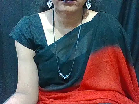 Thilothama_Vaishu's cam snapshot