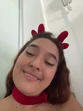 Emily_Jonness_ live sex cam