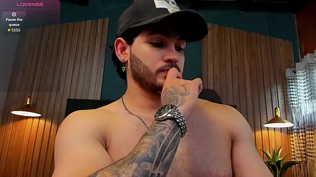 ElianKeiser live sex cam