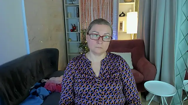 AlexandraKind live sex cam